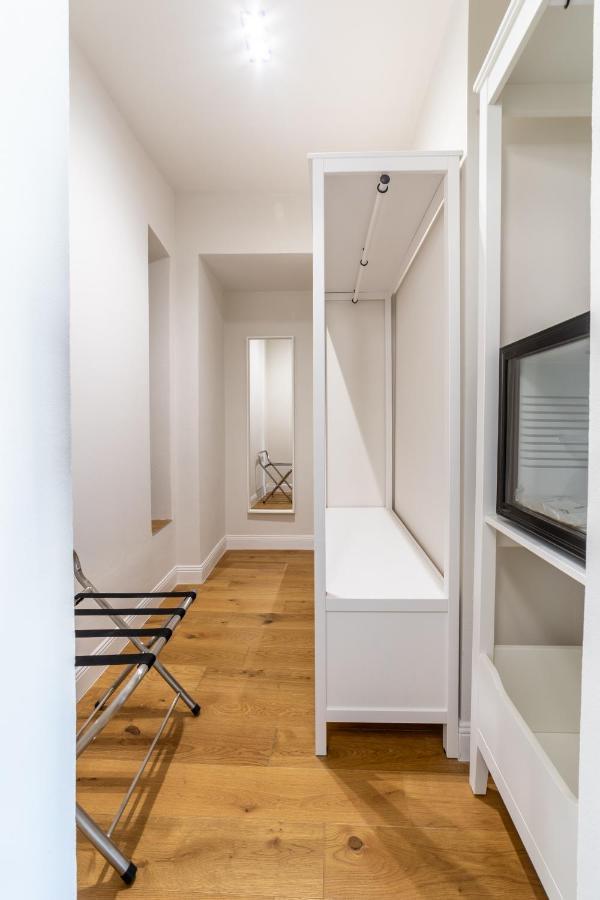 Leovinci Rooms Florens Exteriör bild