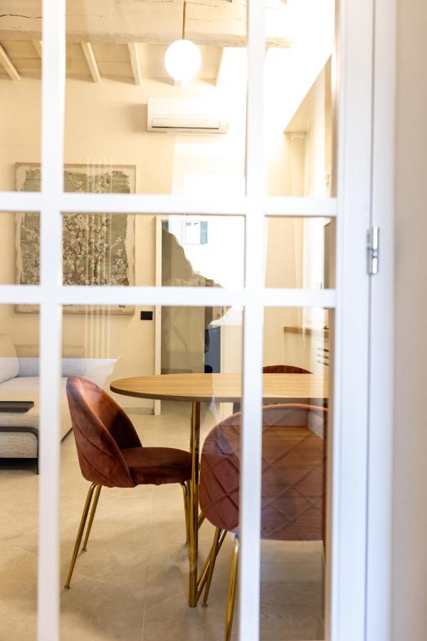 Leovinci Rooms Florens Exteriör bild