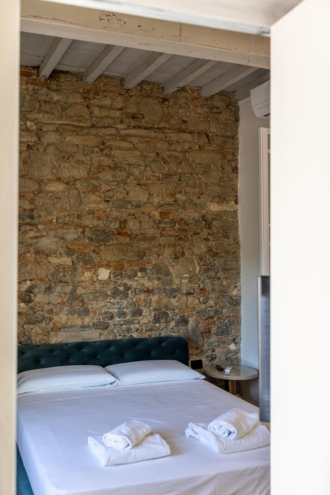 Leovinci Rooms Florens Exteriör bild